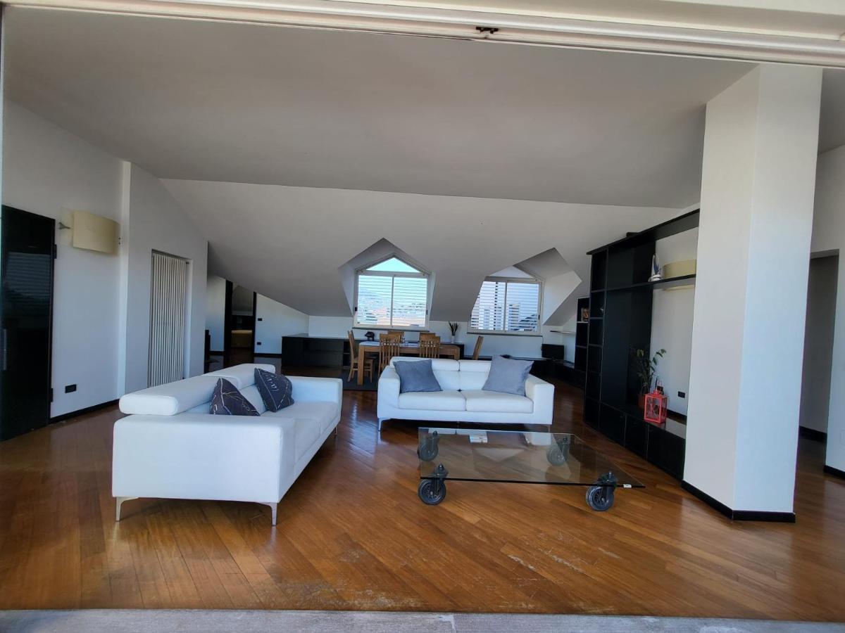 Attico Dei Castelli Apartment Verbania Ngoại thất bức ảnh